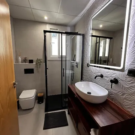 Apartment Luxury New 6 Pax Apart Downtown. Cordoba